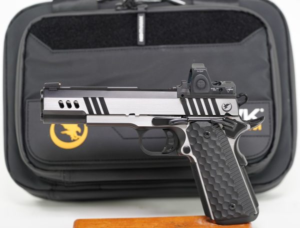Nighthawk Custom President IOS Trijicon RM06 30 SC **USED**