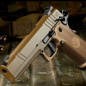 Nighthawk Custom Sandhawk 9mm IOS **FREE S/H**